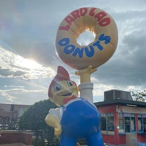 Meet your Posher, Simon